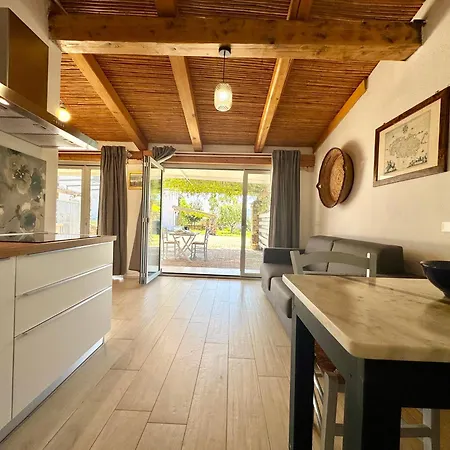 Le Corti Sarde Sea Breeze Ferienhaus *