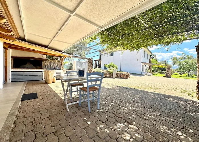 Le Corti Sarde Sea Breeze Tatil Evi